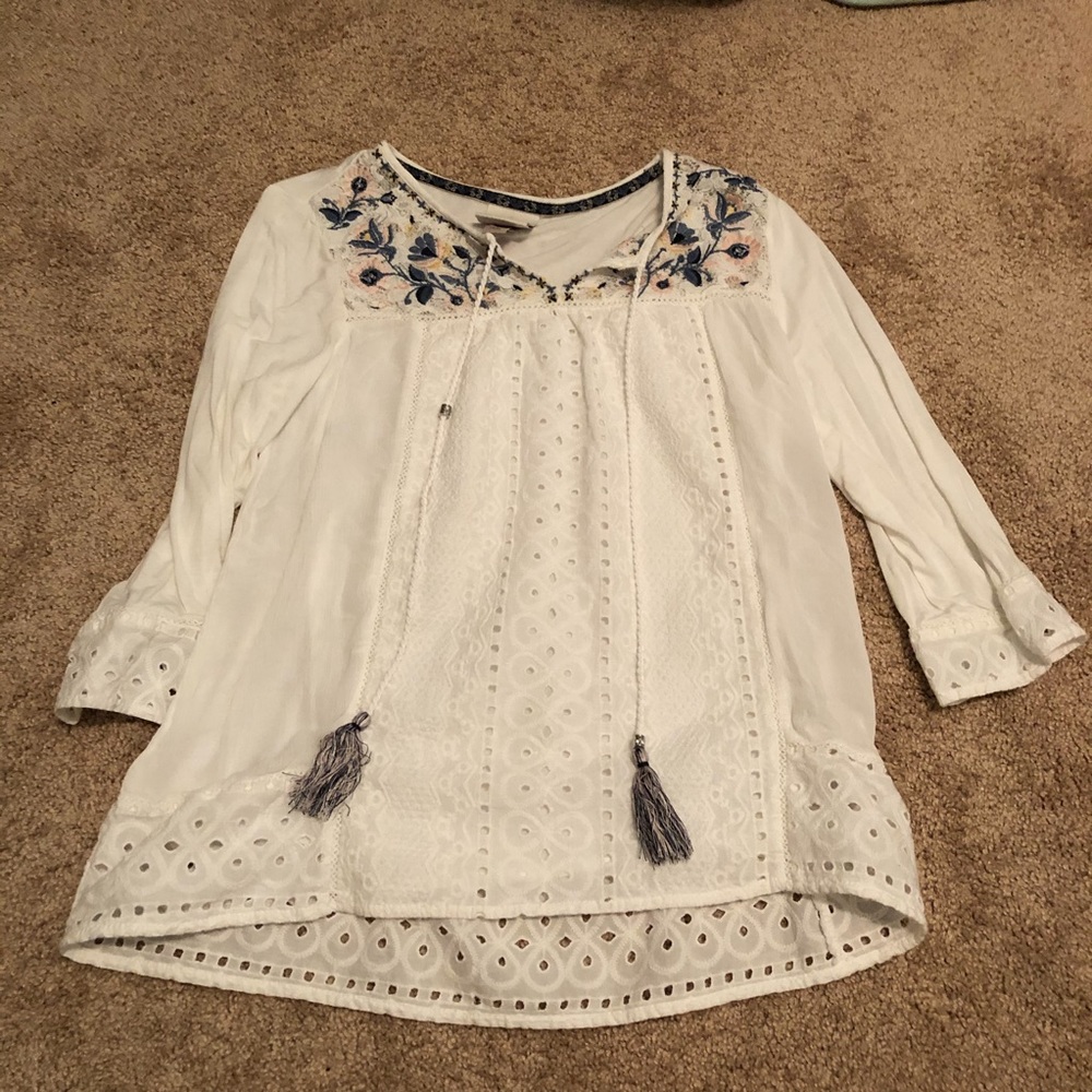 white floral long sleeve